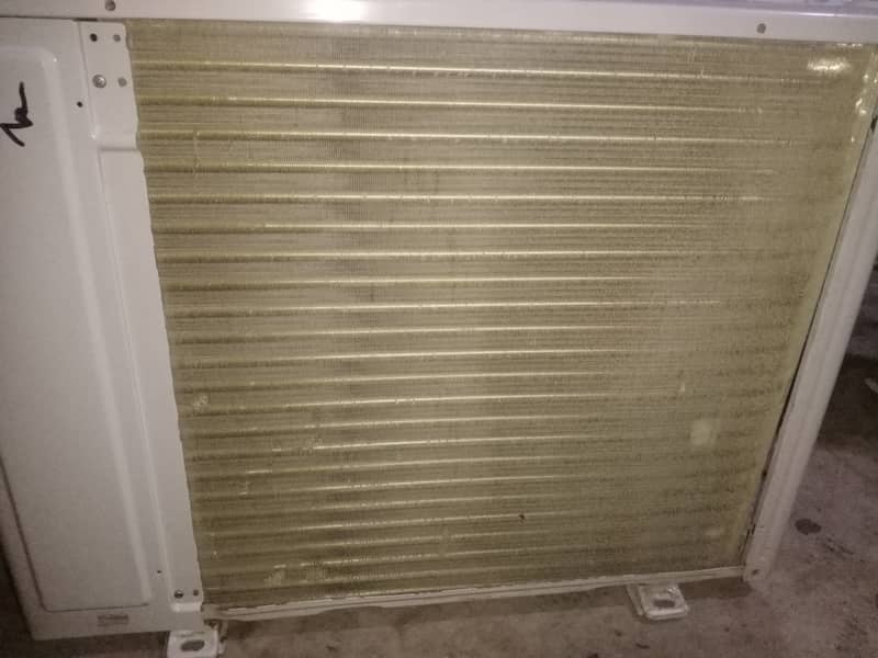 1 Tan sada spilt unit Haier AC 4