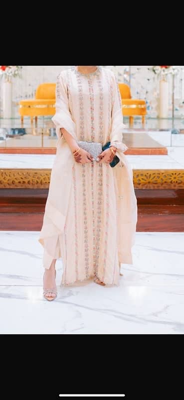 S-M WANIYA BY MEHR AZAM worn once korean raw silk 0