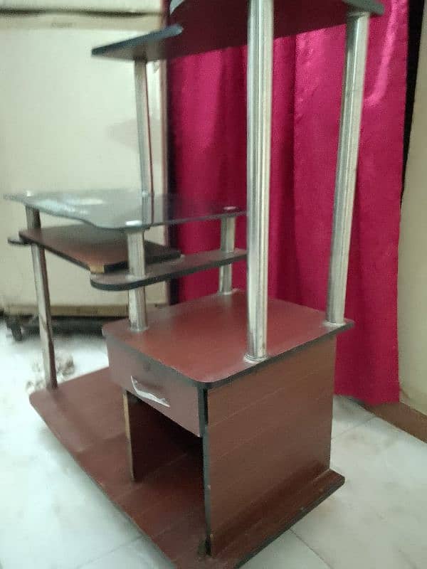 computer trolley very good condition 2