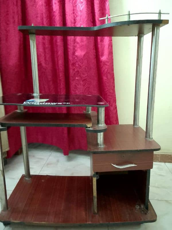 computer trolley very good condition 4