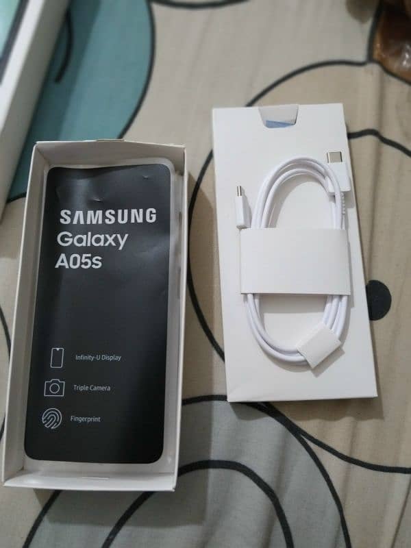 samsung galaxy a05s 4