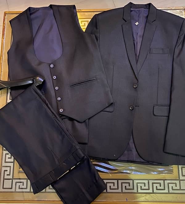 Men’s 2 Formal Dress - 3 Piece Suits Navy Blue and Grey Colour. 0