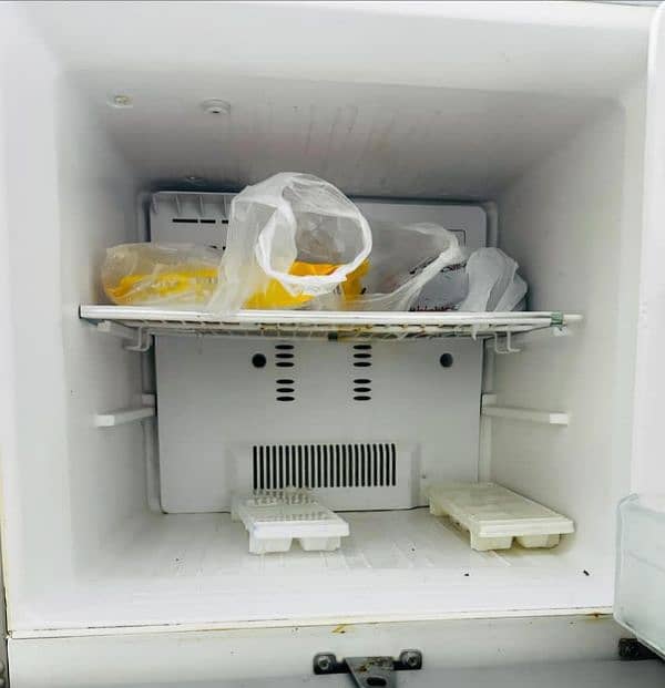 New condition Refrigerator 2