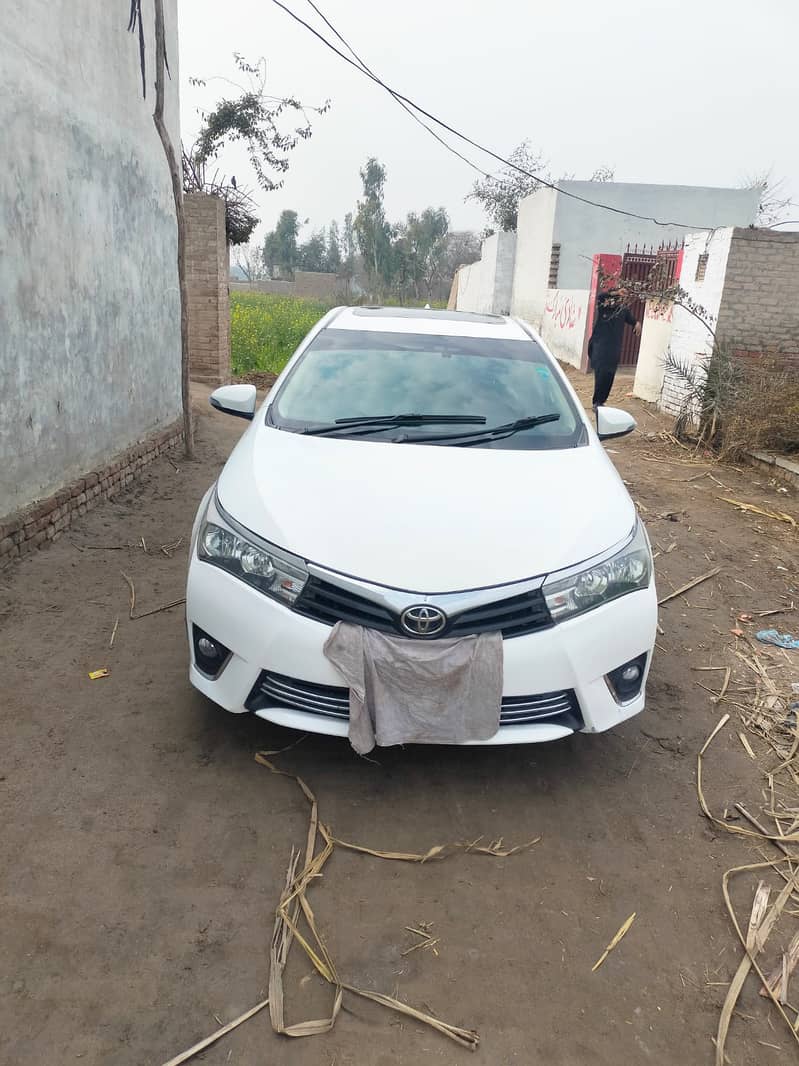 Toyota Altis Grande 2015 11