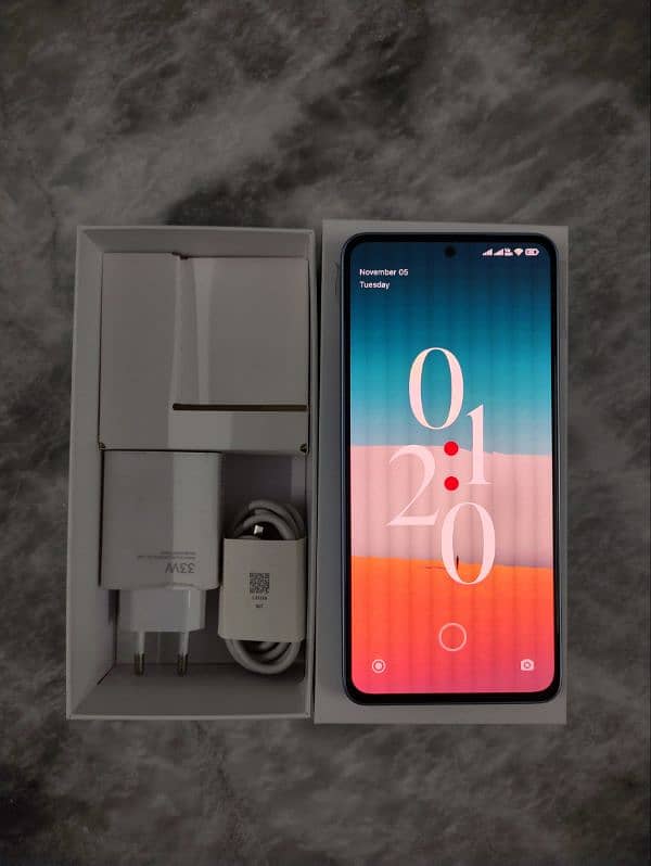 Redmi Note 13 8+8/128 Brand New Box Open 3