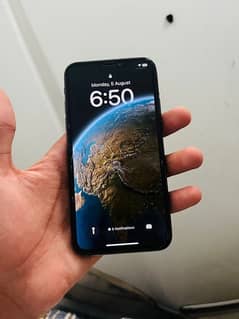 IPHONE 11 JV 64gb sim time available