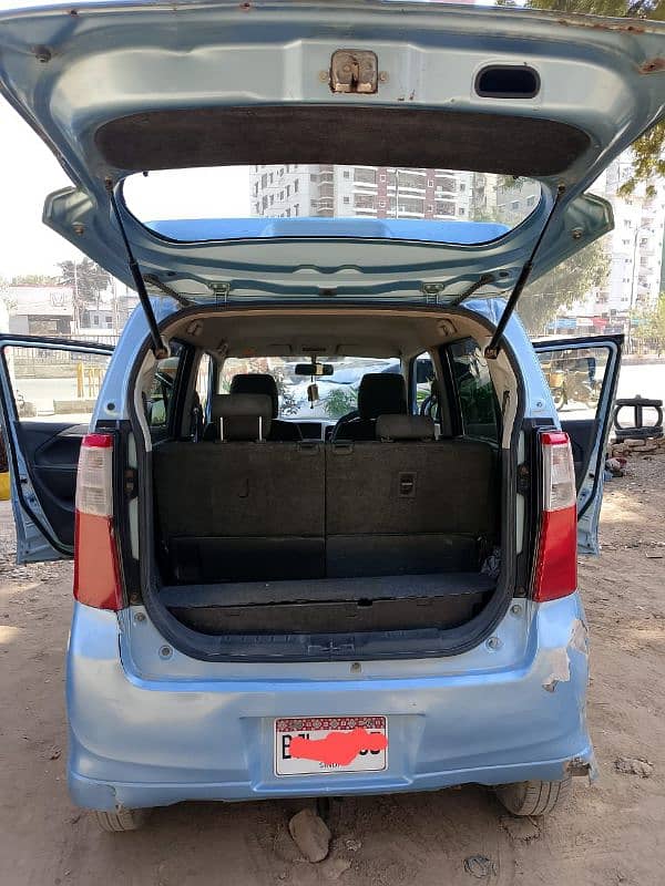 Suzuki Wagon R 2013 4