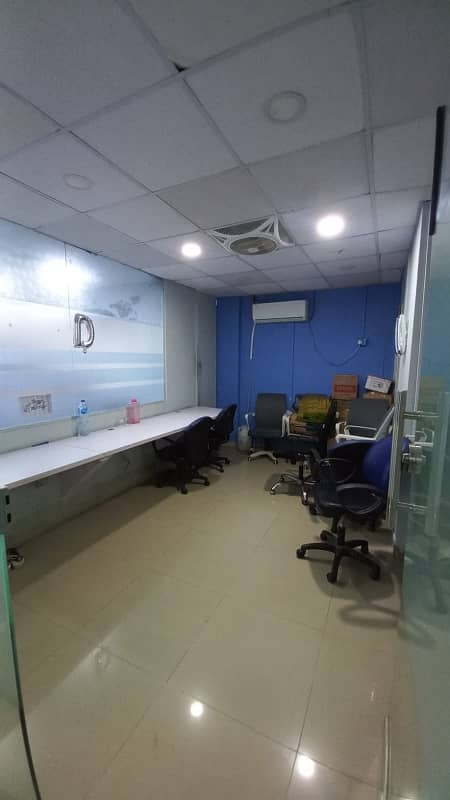 1350 Furnished Commercial Office For Rent 12