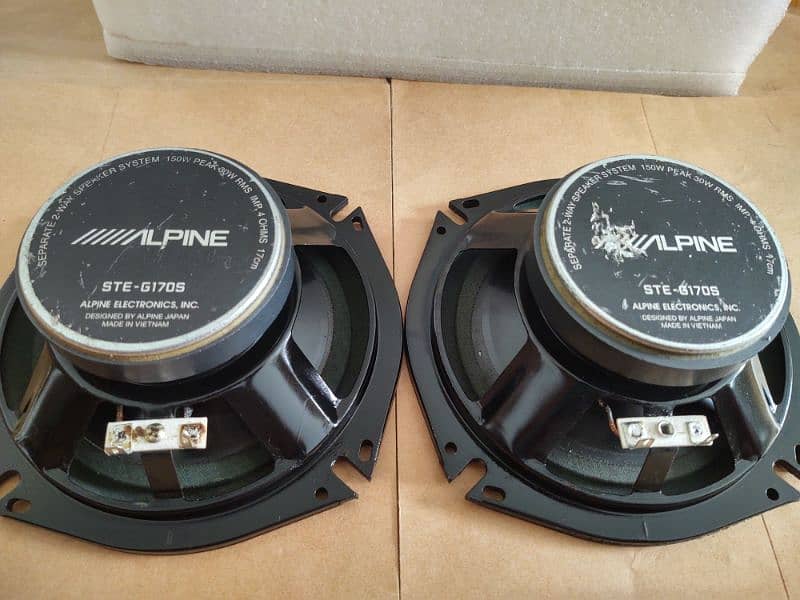 Original imported branded Geniune Japani Alpine Door speaker Havy sond 7