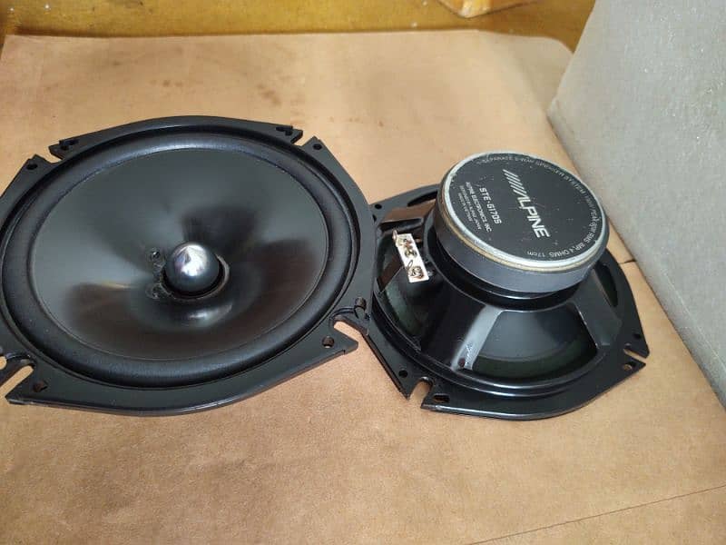 Original imported branded Geniune Japani Alpine Door speaker Havy sond 10