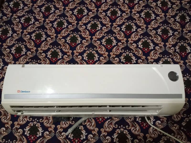 Dawlance 1.5 Ton NON inverter ha 2