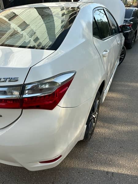 Toyota Corolla Altis 2018 1