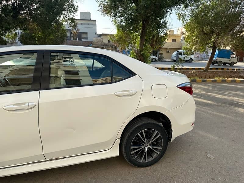 Toyota Corolla Altis 2018 3