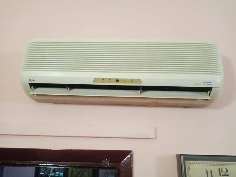 Original LG AC for sale 0