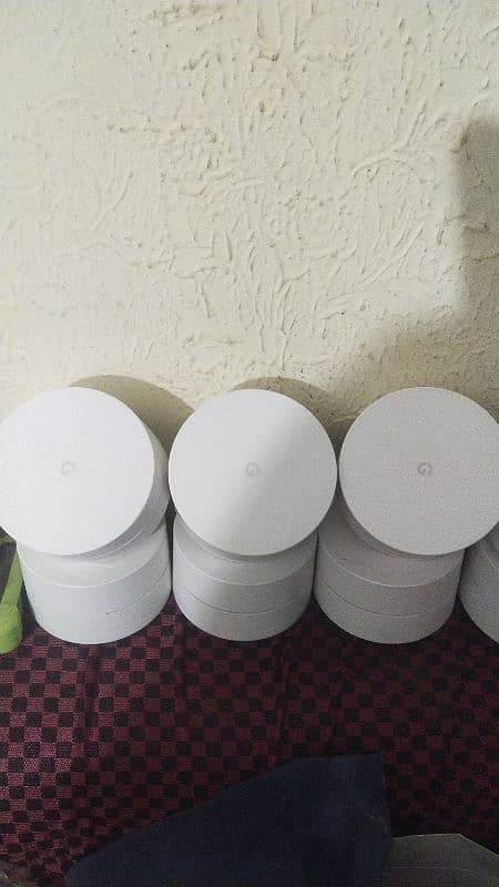 Google Mesh AC1304 WiFi Routers. 7