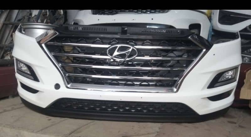 Hyundai Tucson 2023 model front bumper complete available 0