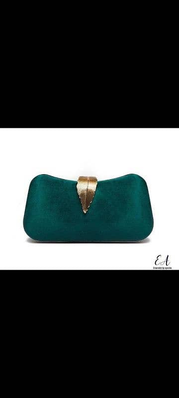 velvet clutch 0