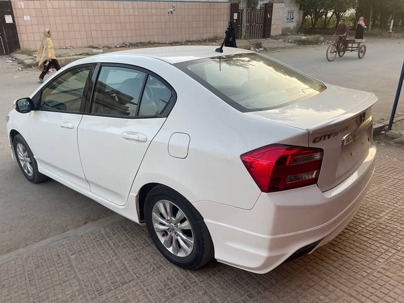 Honda City Aspire 2015 6