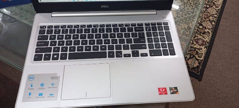 Dell inspiron 15 5000 series 0