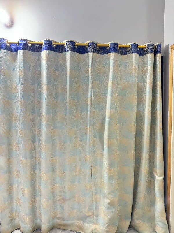 curtains 3