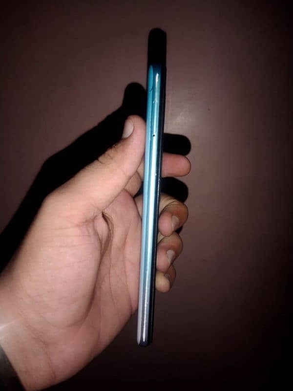 realme 7i 8+128 condition 10/8 2