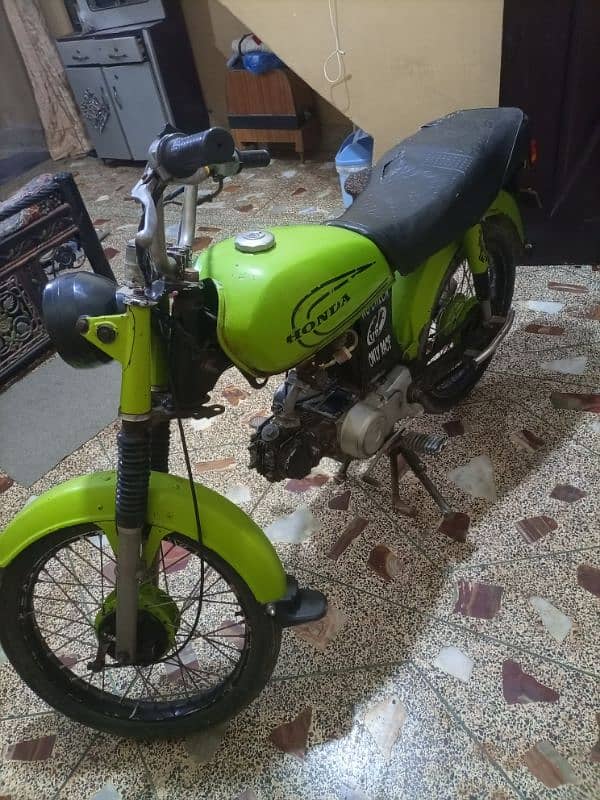 Honda hyd num 1971 in lalukhet plz add details parhe 03112332537 7