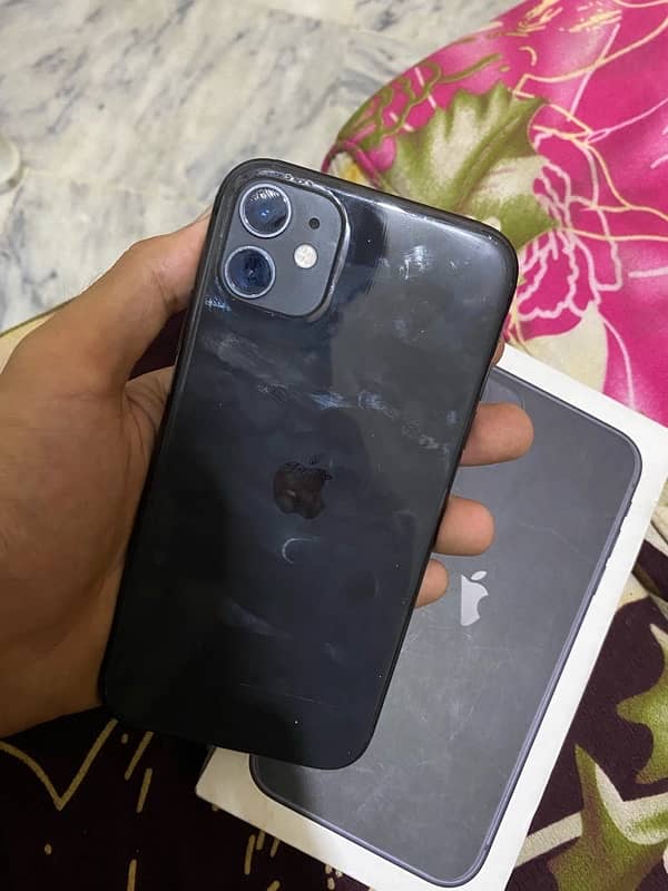 I phone 11 factory unlock 128gb non pta 5