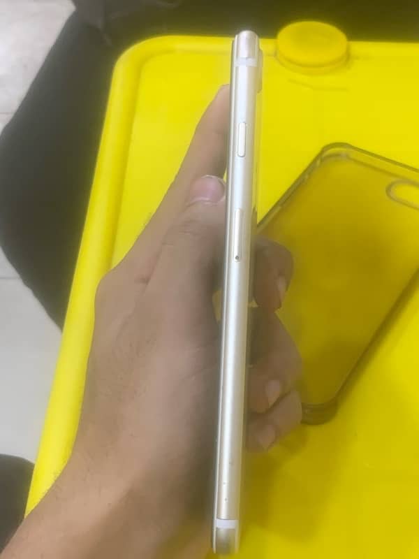 I phone 7plus pta Approved Condition 10/9 hai 3