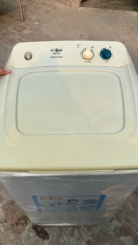 Super Asia full size dryer for sale in very good condition 2