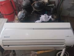 split ac for sall very good condition all ok