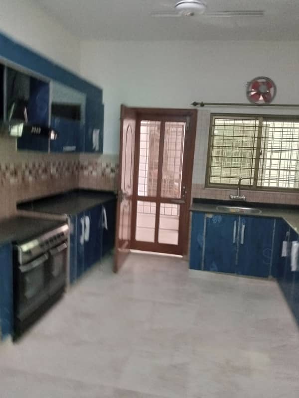 12 Marla 4 Bed Luxury Flat For Sale In Askari 11- B, Lahore 8