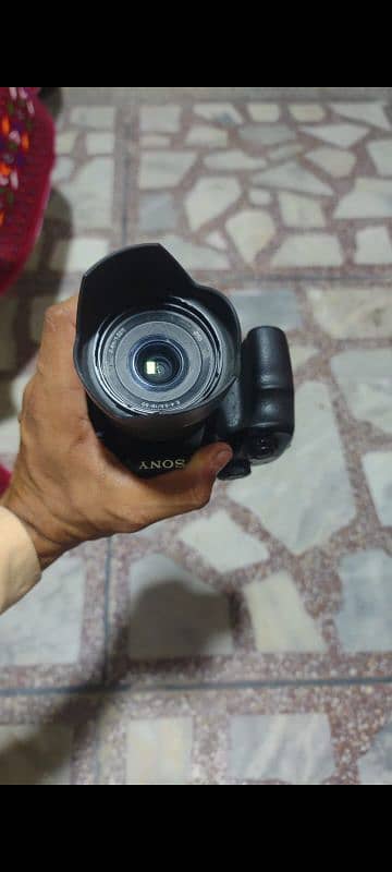 DSLR Alpha  A3500 exchange possible 8