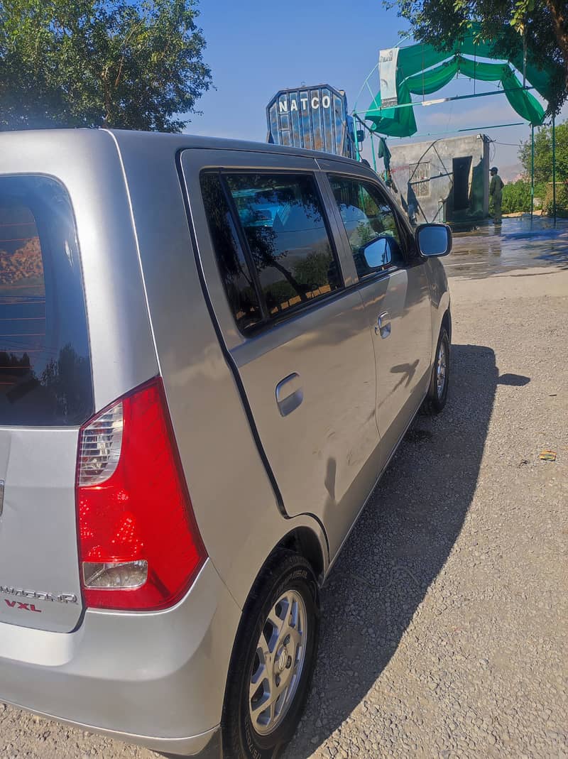 Suzuki Wagon R 2018 1