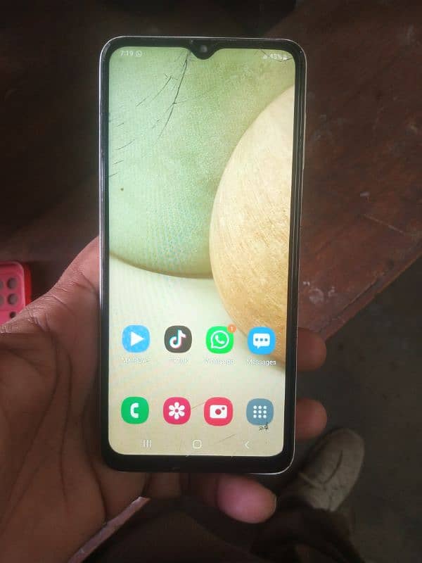 Samsung A12 4/64 urgent sell 3