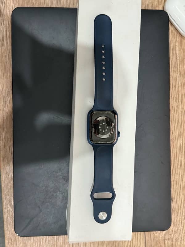 apple watch series 7 1