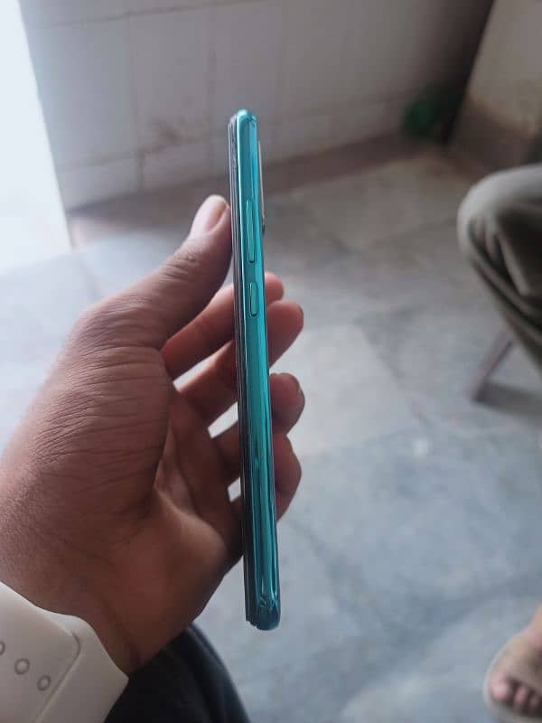 vivo s1 mobile good condition 10/9 condition battery is good timeng 6