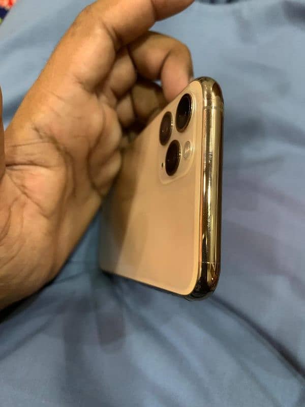 Iphone 11 pro FACTORY UNLOCKED 256 Gb 1