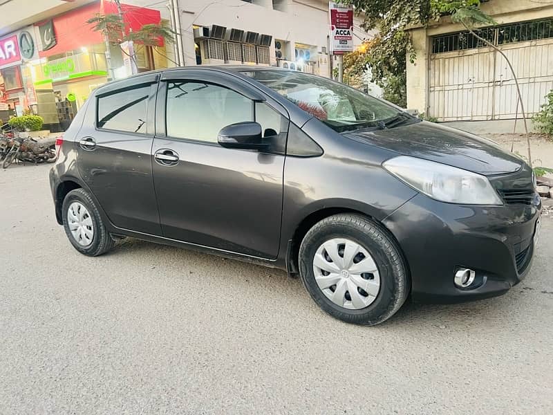 Toyota Vitz 2017 registered, 4