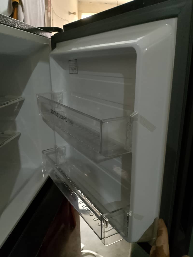 Haier Refrigerator HRF 336 11