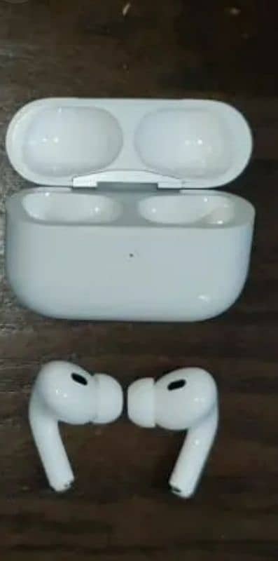 Airpods Pro (2nd Generation) 4