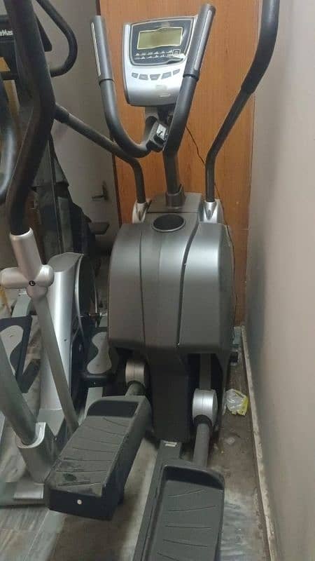 magnetic upright exercise cycle elliptical Cross trainer spin bike 16