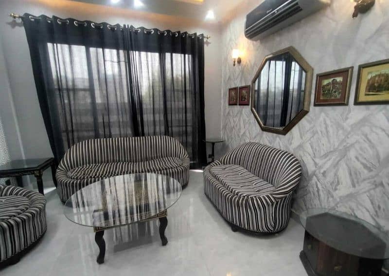 Furnished 5 Marla House For Rent in Bahria Town Lahore 14