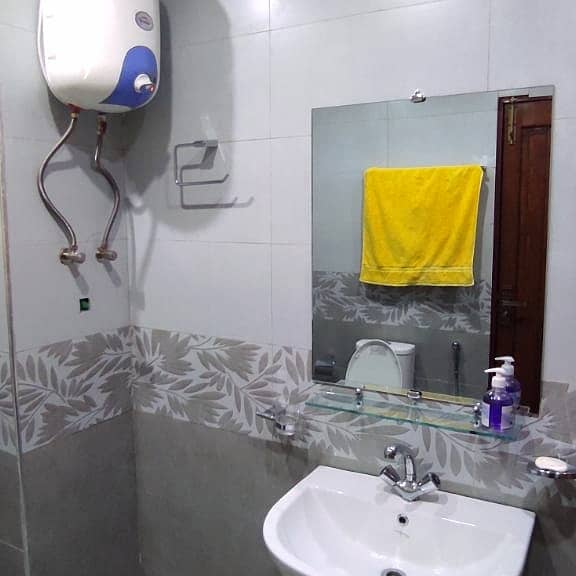 1 Bed semi Furnished Apartment for rent in Bahria town 11