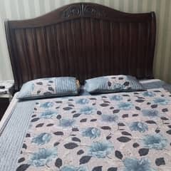 wooden bed set