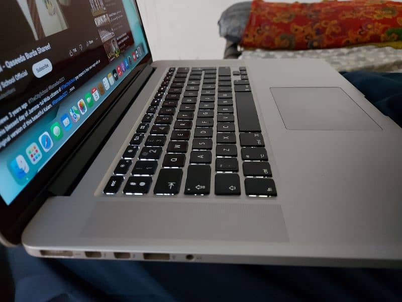 Macbook pro 2015 6