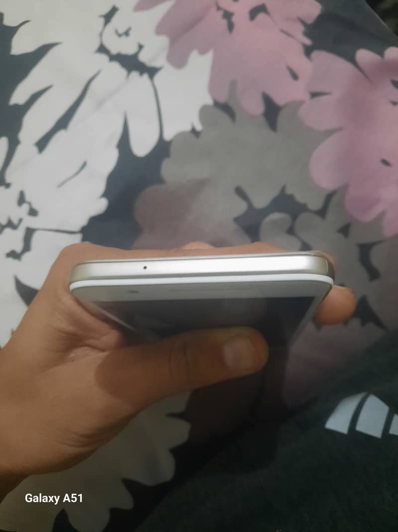 oppo F1s 5