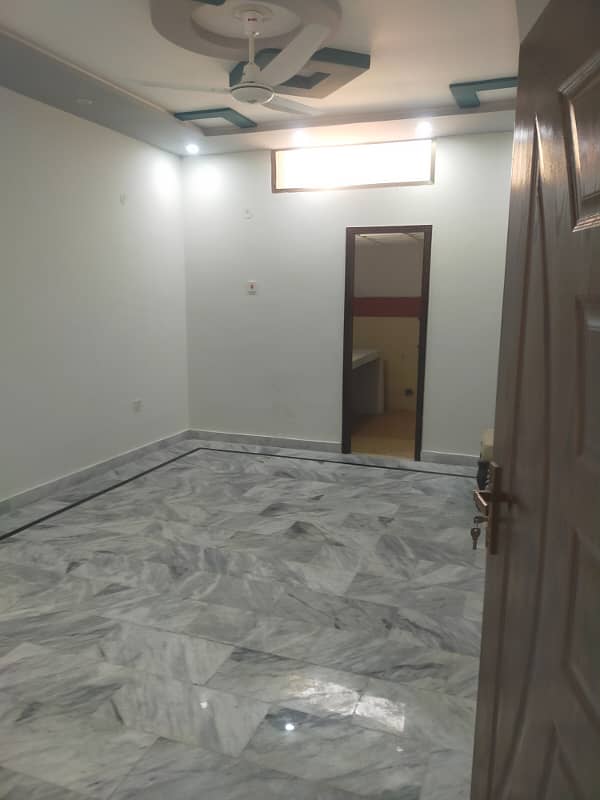 1 Kanal Upper Portion Available For Rent 6