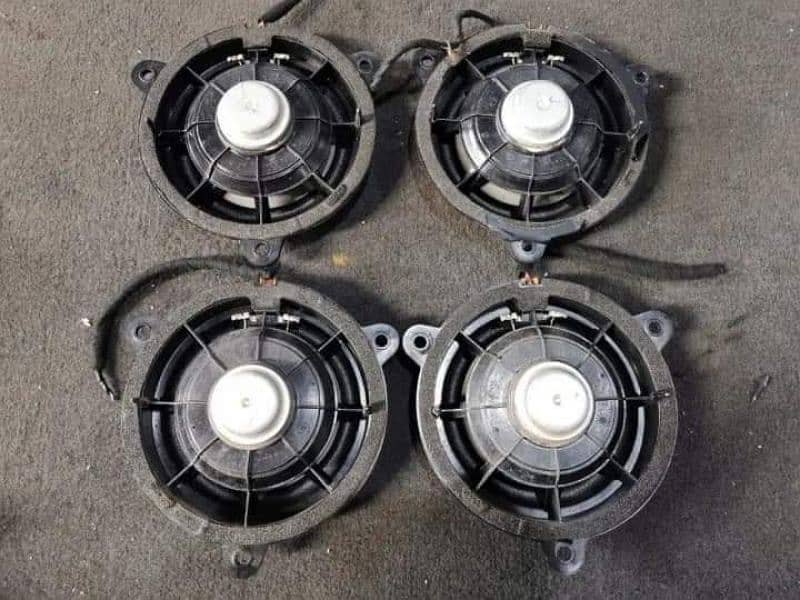 Car speakers woofers amplifiers JVC, Bose, Marl Lavinson 18