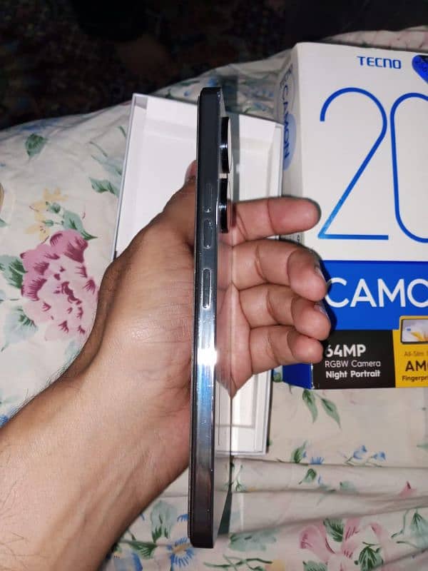 Tecno Camon 20 3