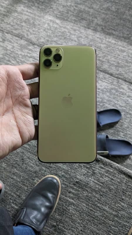 iPhone 11 Pro Max 1